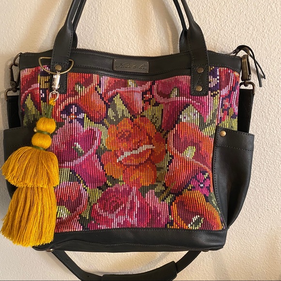 nena & co Handbags - Nena & Co Floral MTPB Bag Perfect Crossbody Black